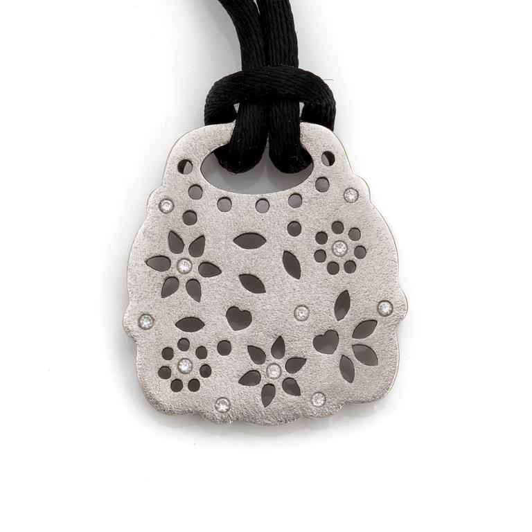 A Charlotte Lyngaard for Ole Lynggaard "Lace" pendant with brilliant cut diamonds total circa 0.11 ct.