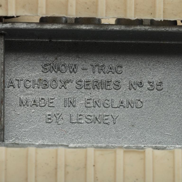 LESNEY MATCHBOX SERIES, 4 st, bland annat Snow Trac  Tractor RW 35B-2.