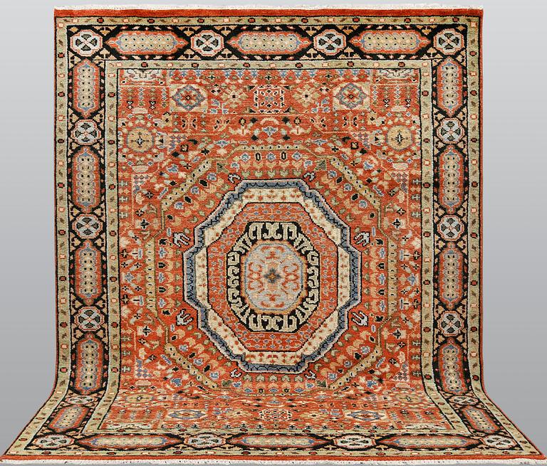 Matta, Orientalisk, ca 307 x 243 cm.
