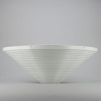TAKLAMPA, modell A66A, Alvar Aalto, Valaisinpaja Oy. Höjd 23 cm.