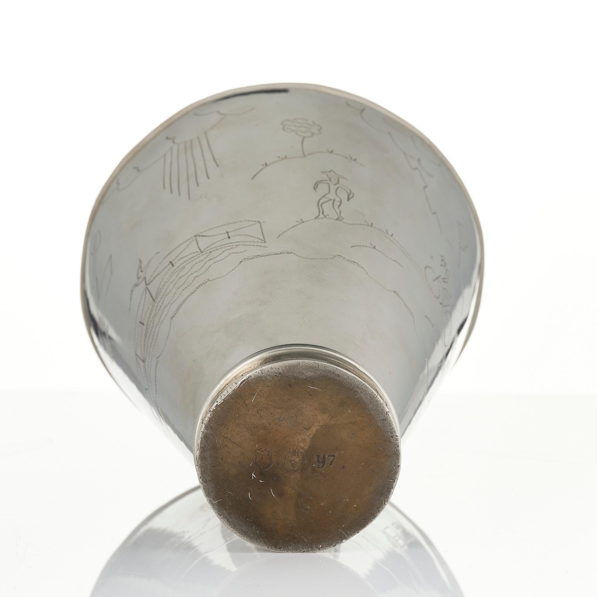 Nils Fougstedt, Vase, Firma Svenskt Tenn, Stockholm, 1925.