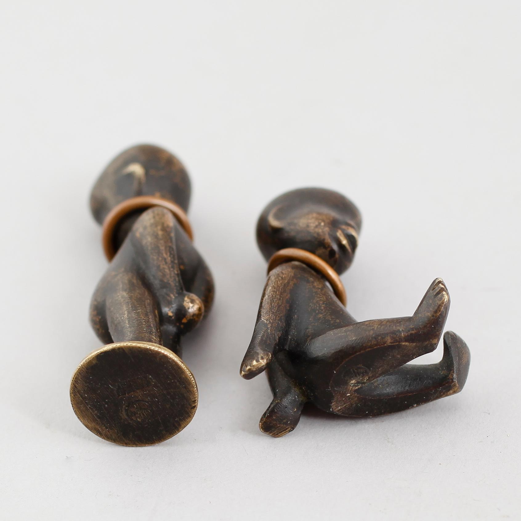 FIGURER, 2 st, sk wienerbrons, tidigt 1900-tal.