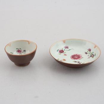 Five pieces of Chinese porcelain, Ming and Qing dynasty, 17th &18th century.