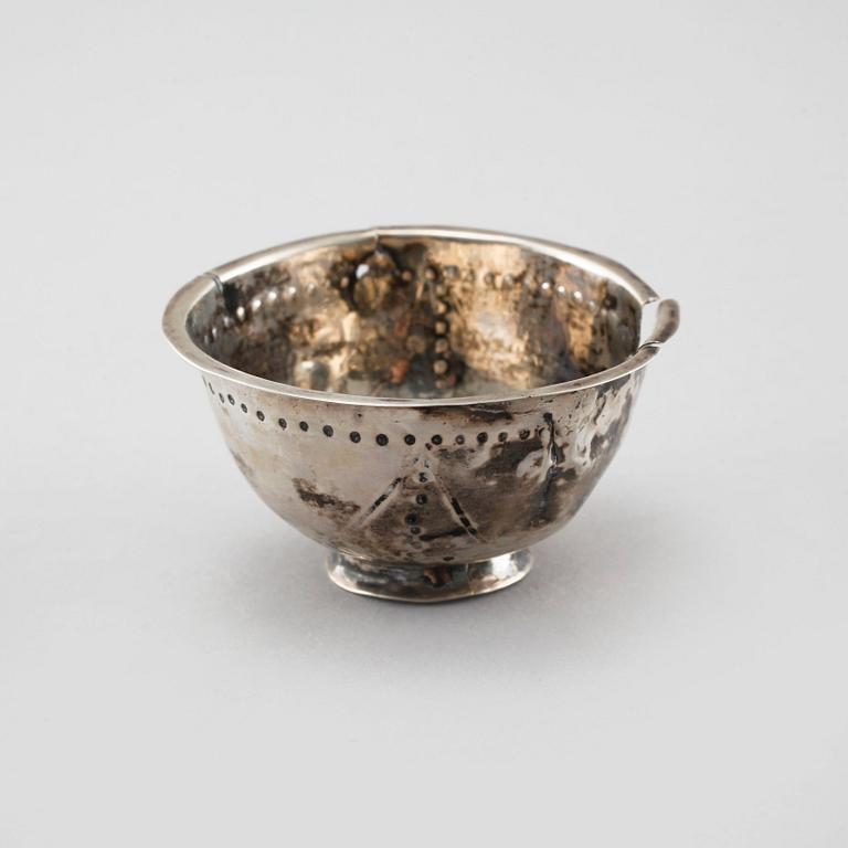 Nils Julihn, Karlshamn bl a, 1700- och 1800-tal, tumlare, 3 st, silver.