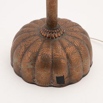 Altarljusstake, monterad som lampa. Japan, Meiji (1868-1912).