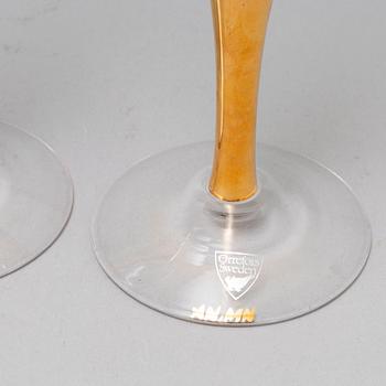 ANNE NILSSON, 8 'Clown' champagne glas.