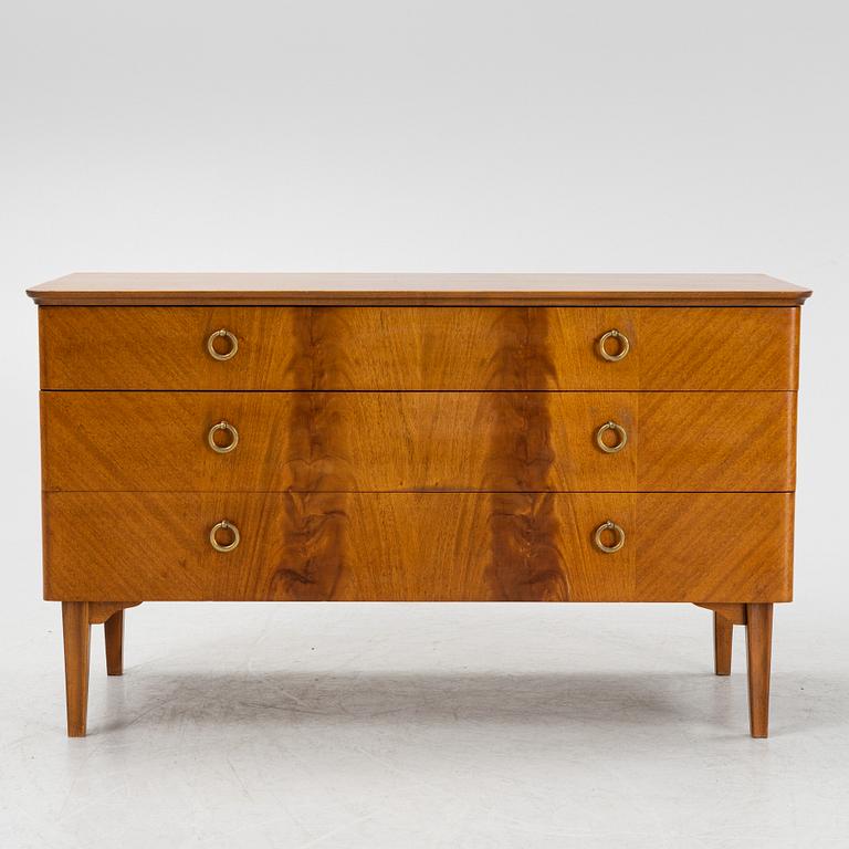 Byrå, Swedish Modern, Garvaregårdens Snickeri AB, SMI, Kisa, 1940/50-tal.