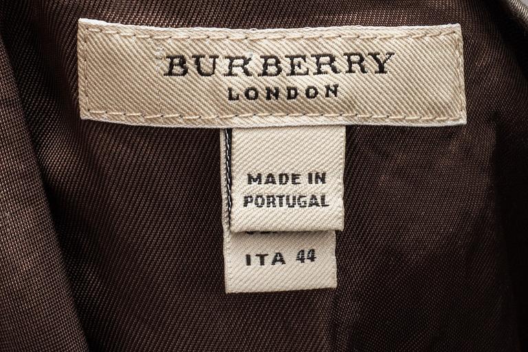 KLÄNNING, Burberry.