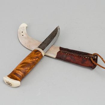 A traditional sami knife. Signed IM and dated 07.