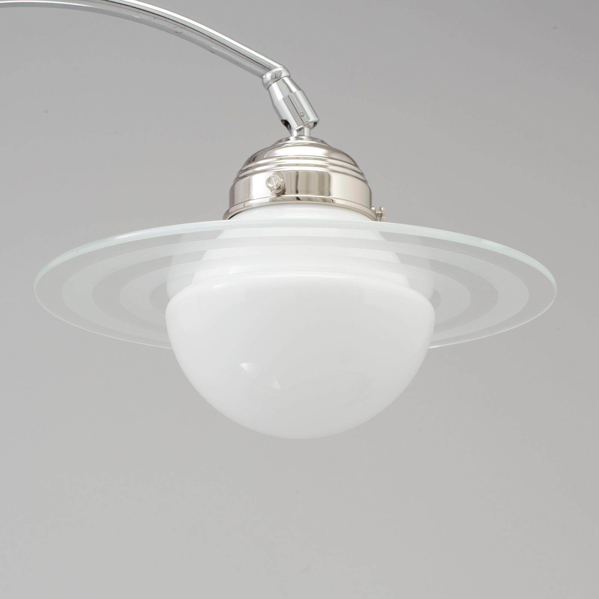 BORDSLAMPA, Saturnus-modell 1900-talets andra hälft.