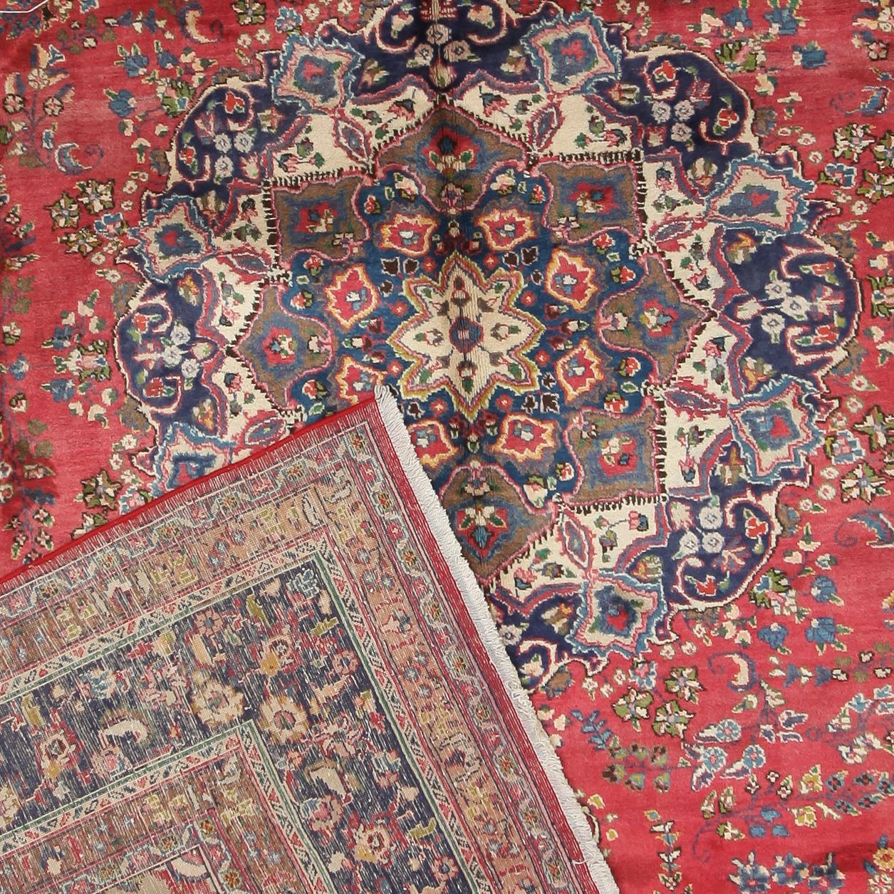 MATTA, Sabzevar, ca 390 x 293 cm.