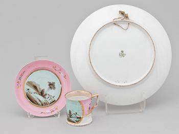 KOPP MED FAT SAMT FAT, porslin, Ryssland. 1800-tal.