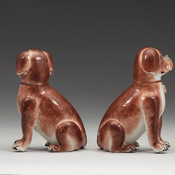 A pair of export porcelain 'Pug dogs', Qing dynasty, Qianlong (1736-1795).