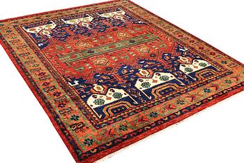 Matta, med s.k. Mamlukdesign, ca. 302 x 247 cm.