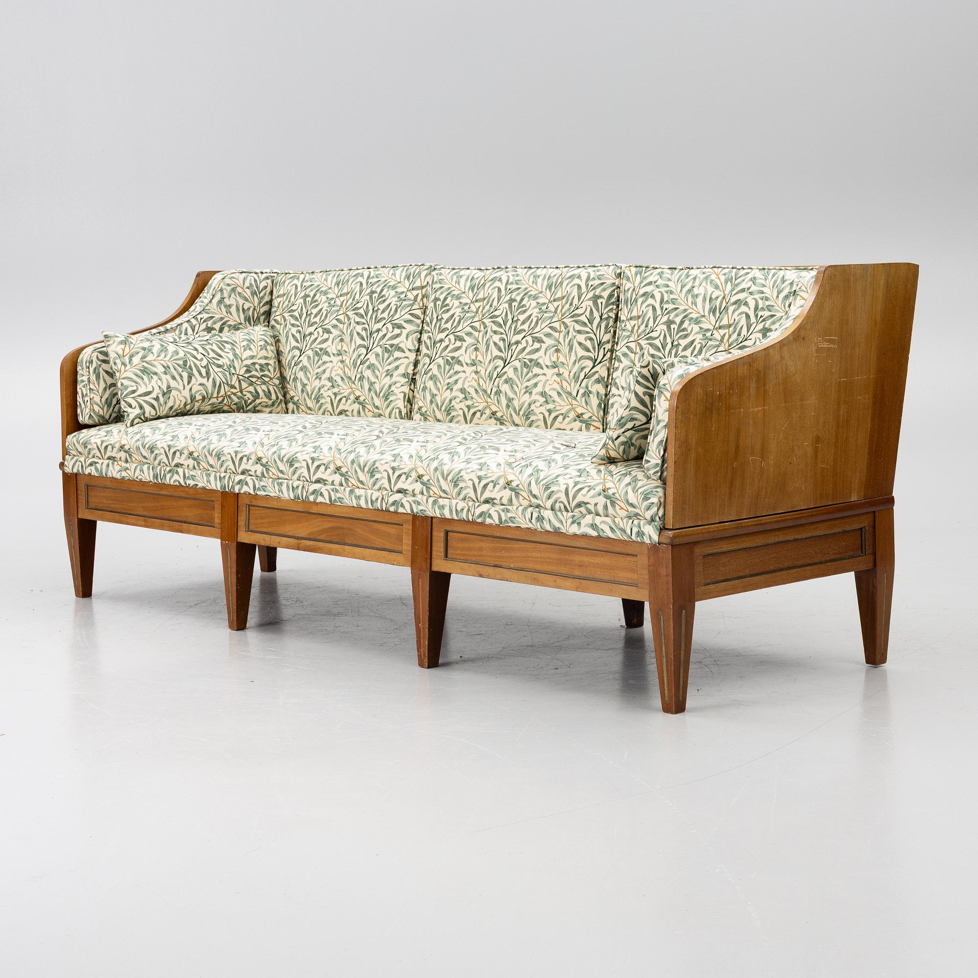 Bowl-shaped sofa, 20th century.