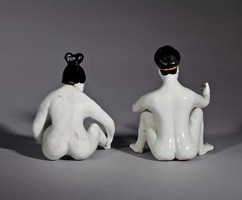 FIGURINER, 2 st, porslin, Kina. 1900-tal.