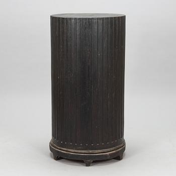 Piedestal, 1900-tal.