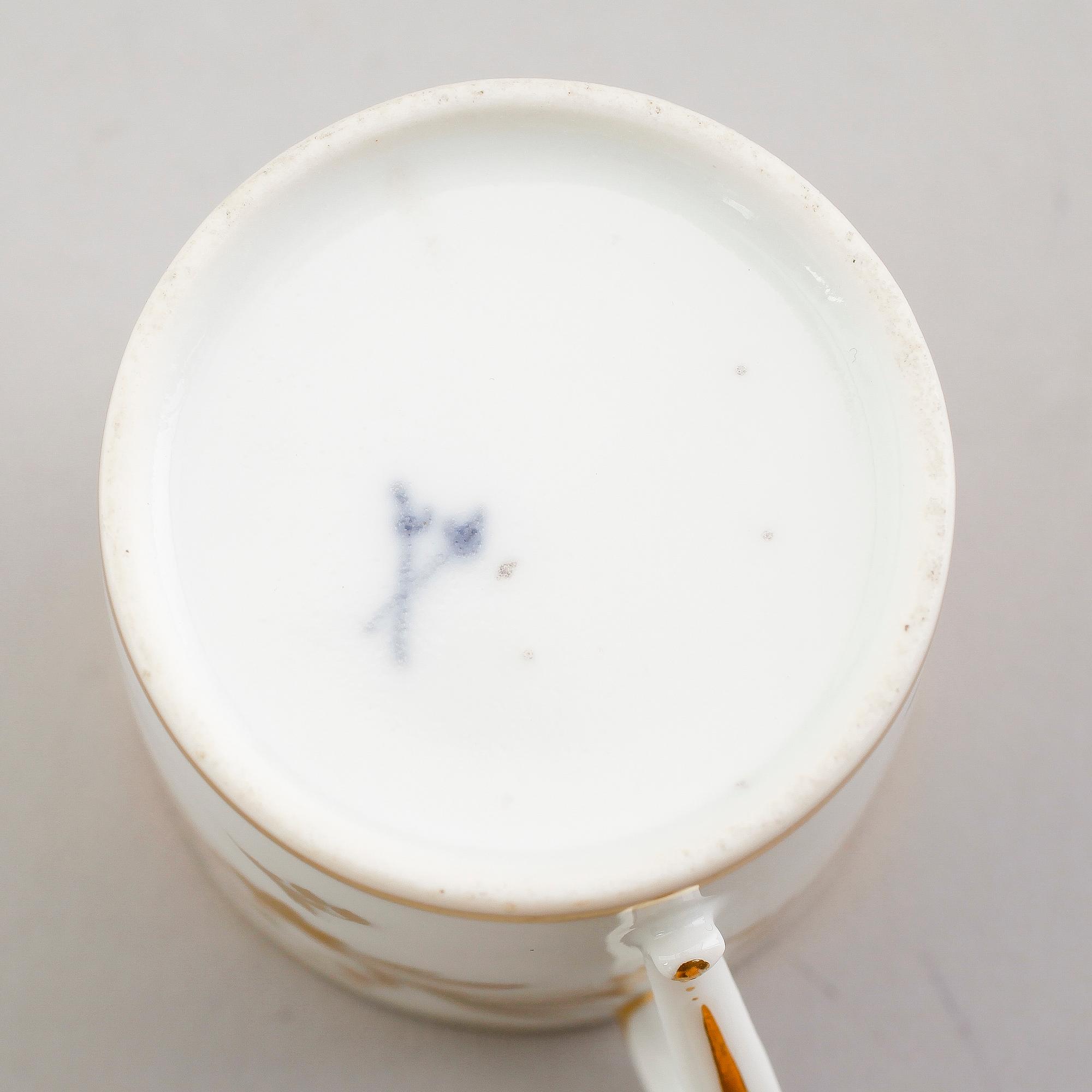 FRUKOSTSERVIS, porslin, 6 delar, Meissenliknande märke, 1800-talets första hälft.