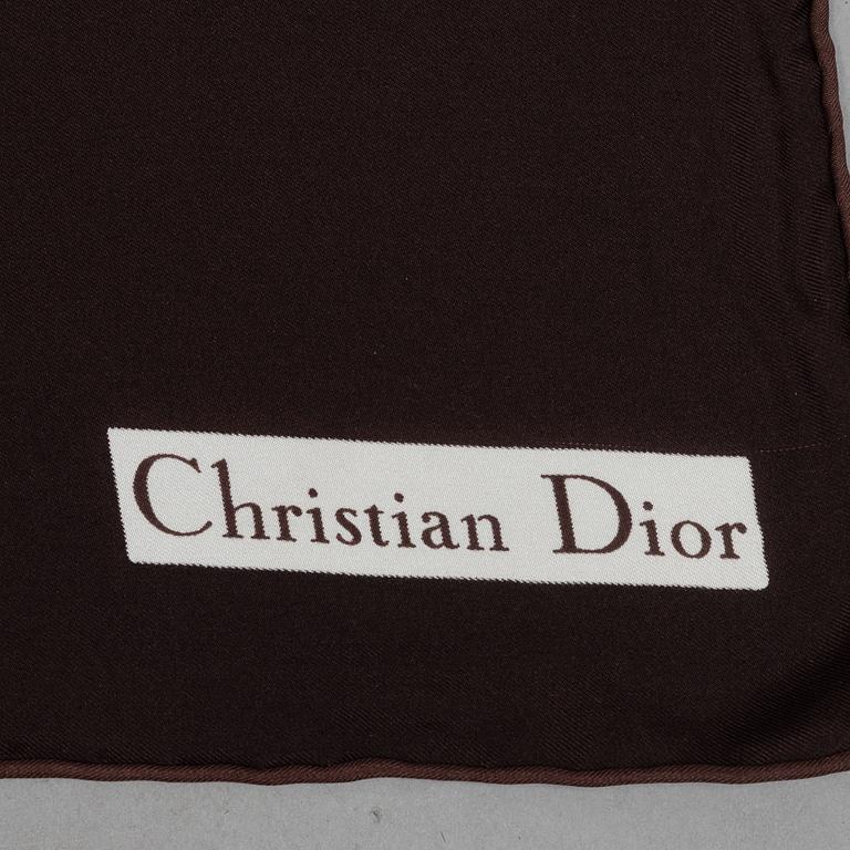 Christian Dior, scarf.