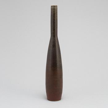 CARL-HARRY STÅLHANE, a signed stoneware vase, Rörstrand, dated -61.
