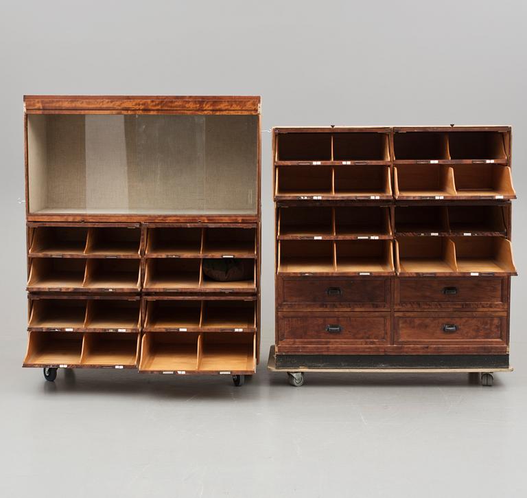 BUTIKSINREDNING/SKÅP, 6 delar, 1930/40-tal.