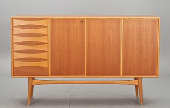 SIDEBOARD, 1900-talets mitt/andra hälft.