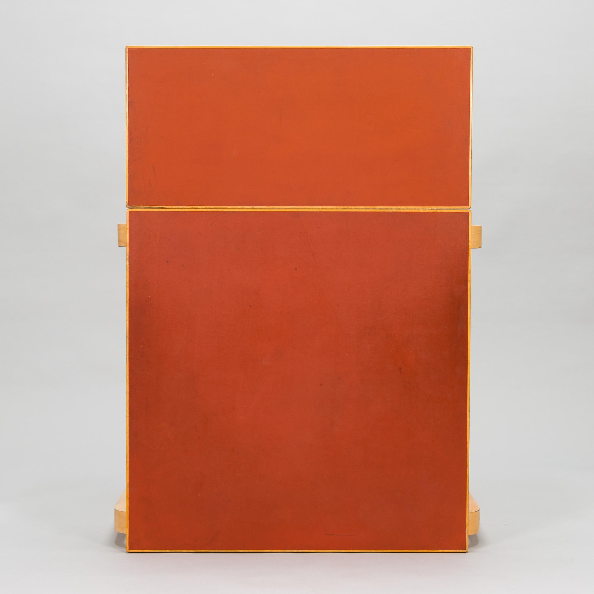 Alvar Aalto, klaffbord "DL85" för O.Y. Huonekalu- ja Rakennustyötehdas A.B 1900-talets mitt.