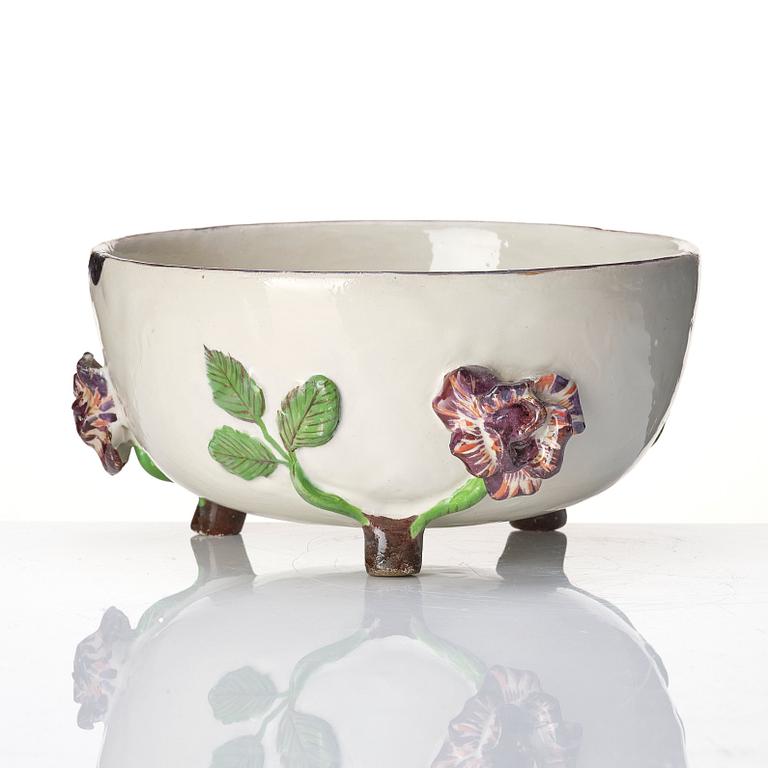 A Swedish Marieberg faience bowl, period of Ehrenreich (1758-66).