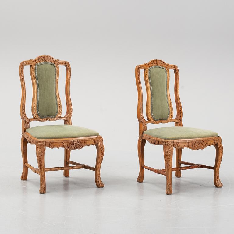 A pair of Louis XV chairs, France, second half of the 18th century.