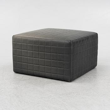 Claesson Koivisto Rune, a 'Quartier' ottoman, Tacchini.