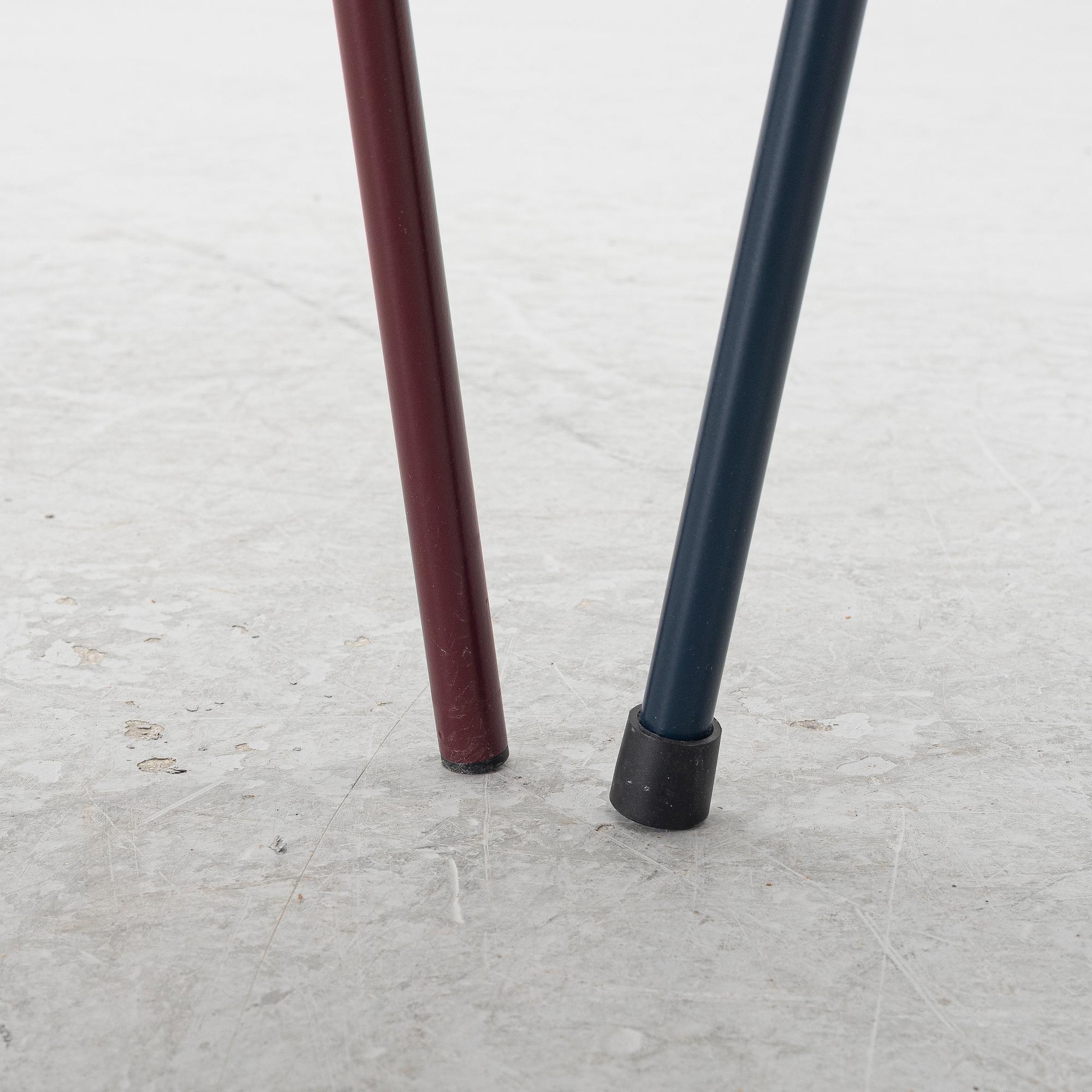 Arne Jacobsen, a pair of 'Sjuan' chairs, special edition Lala Berlin, Republic of Fritz Hansen, 2017.