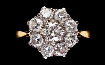 RING, 9 briljantslipade diamanter, tot. ca 1.60  ct.