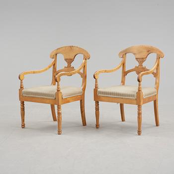 KARMSTOLAR, ett par, Karl-Johan, 1800-talets första hälft.