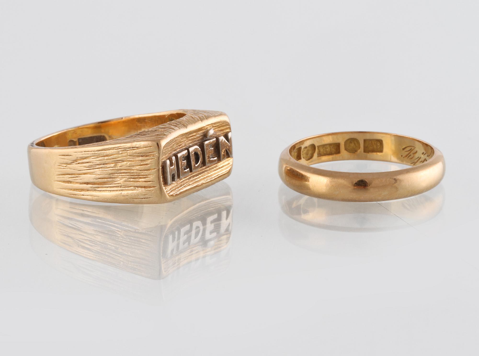RINGAR, 2 st, 18K guld. Vikt 14,4 gram.