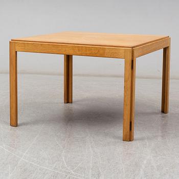 BØRGE MOGENSEN, sofa table, model 5385, Fredericia Stolefabrik, Denmark, second half of the 20th century.