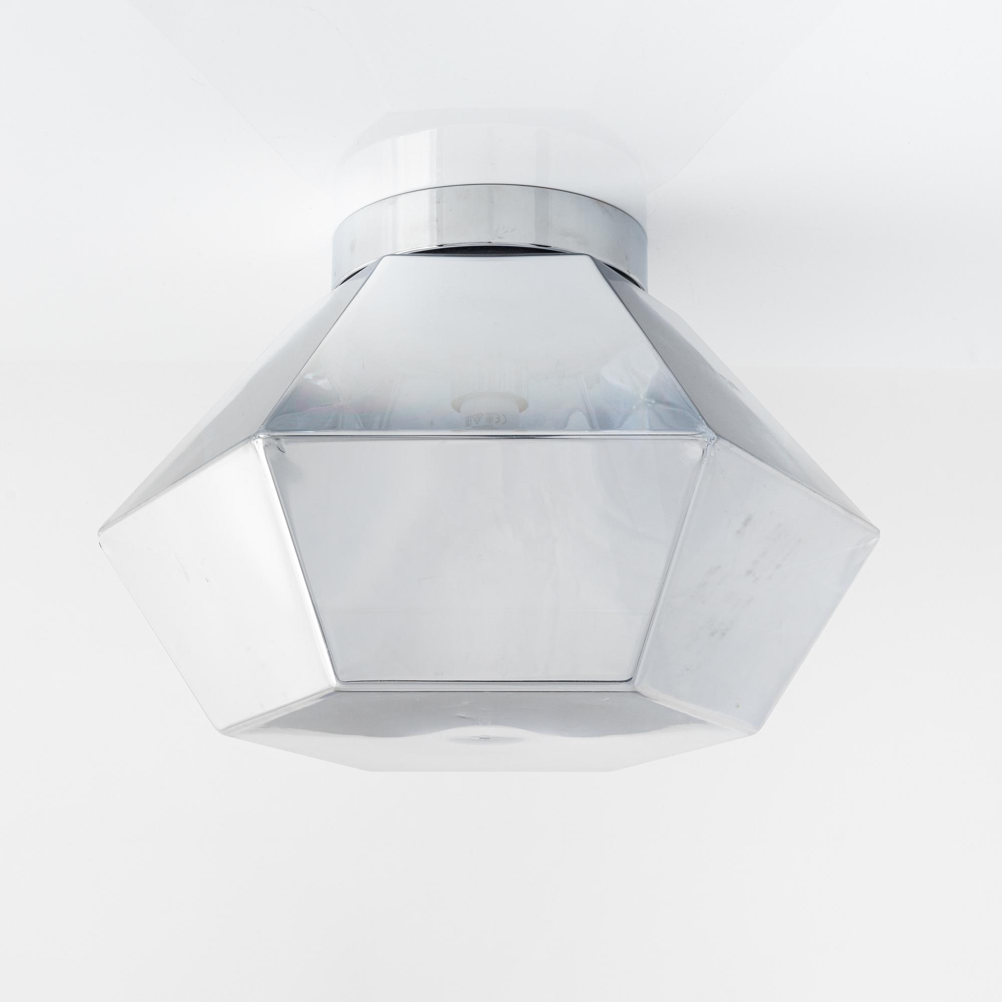 Tom Dixon, a 'Cut' ceiling lamp.