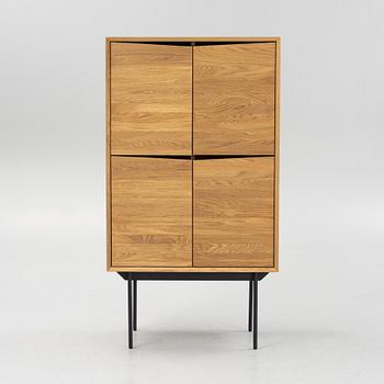 Says Who, cabinet, from the Wings series, Muubs.