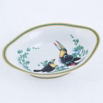 Hermès, "Toucans", service parts, 20 pcs, porcelain, France, 20th century.