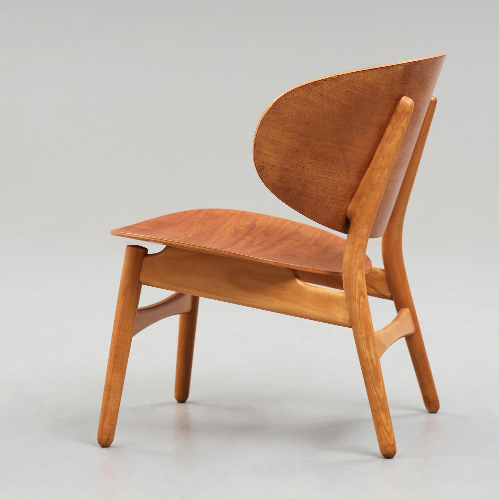 HANS J WEGNER, "Skalsæt", soffa, stol och bord, Fritz Hansen, Danmark 1950-tal.
