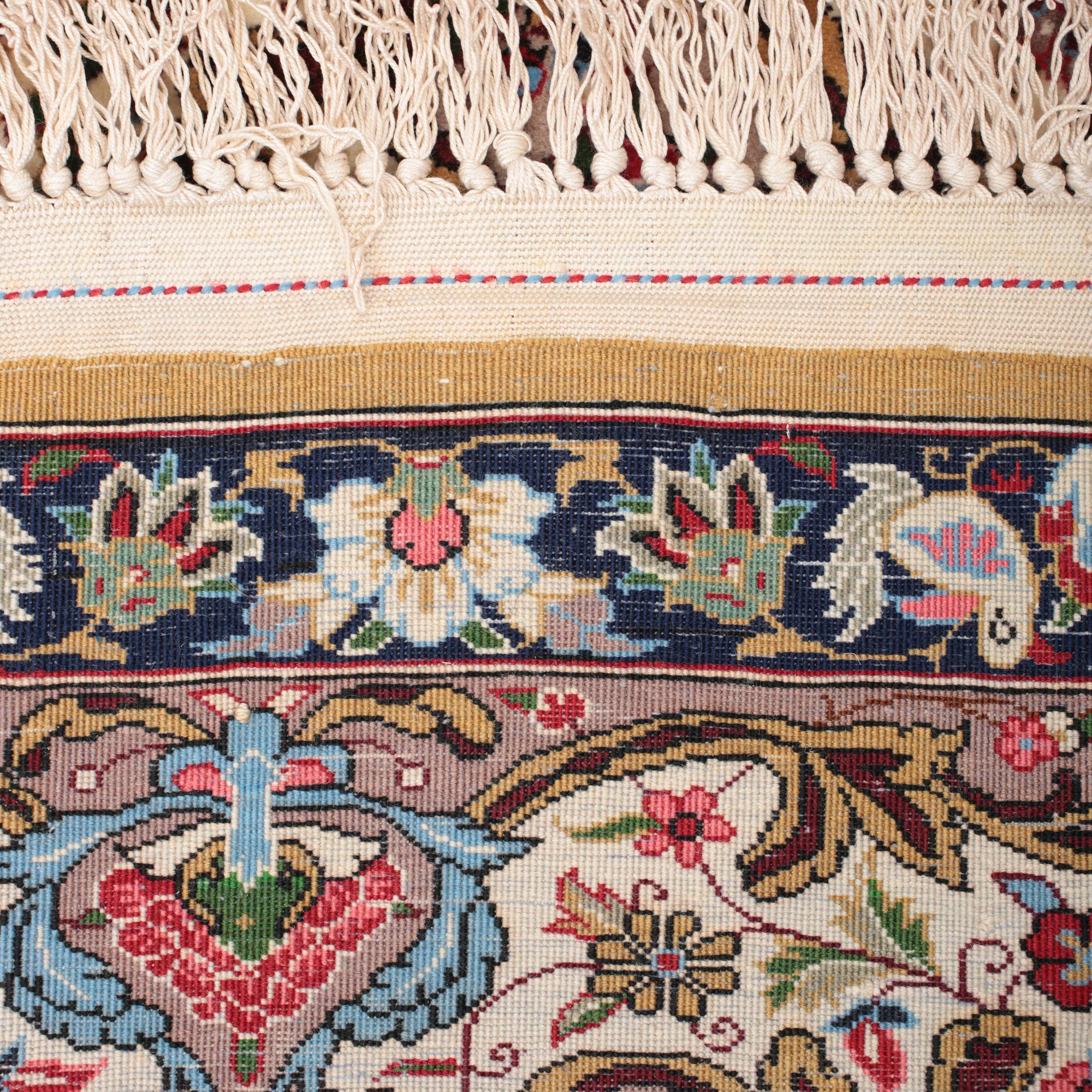 MATTA, persisk, silkevarp, ca 208 x 133 cm.