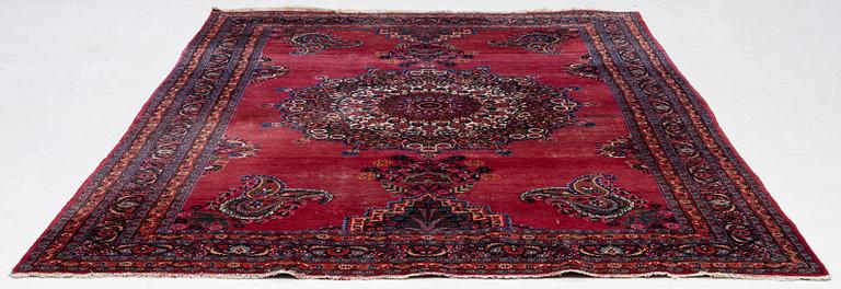 Matta,  ca 315 x 210 cm.