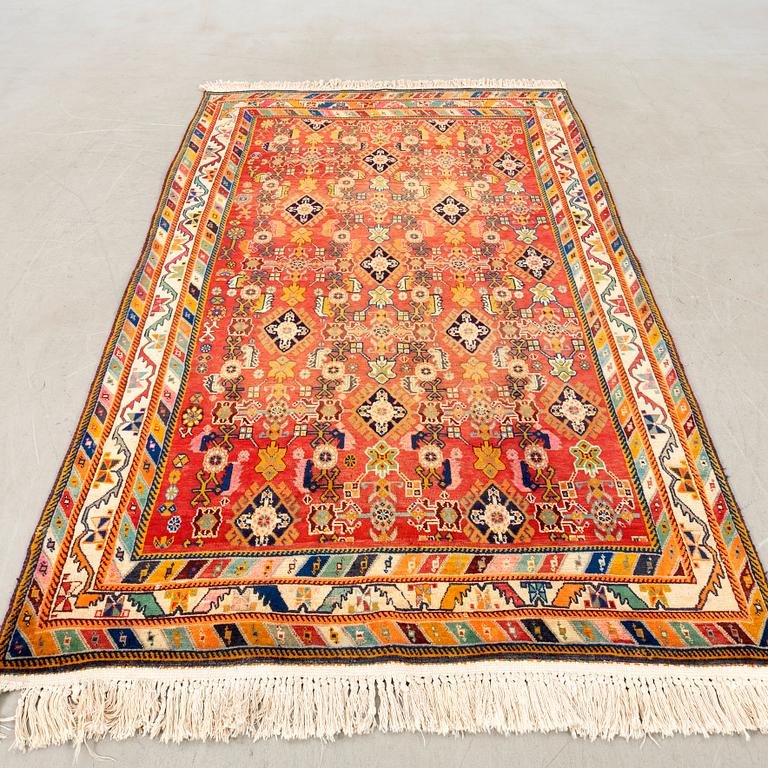 Oriental rug, old, approx. 245x155 cm.