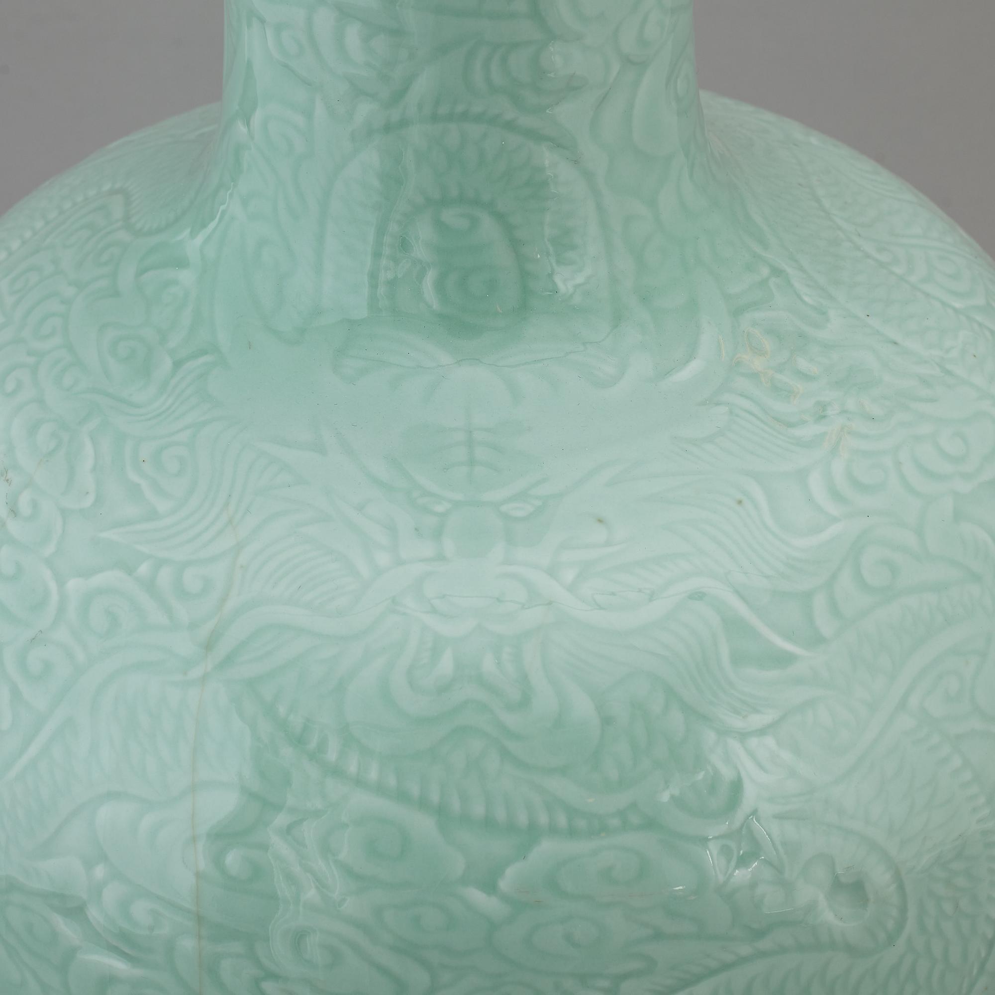 A large Chinese celadon glazed vase, second half of the 20th century.