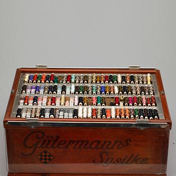 SYSILKELÅDA, Gütermanns Sysilke, 1900-talets första hälft.