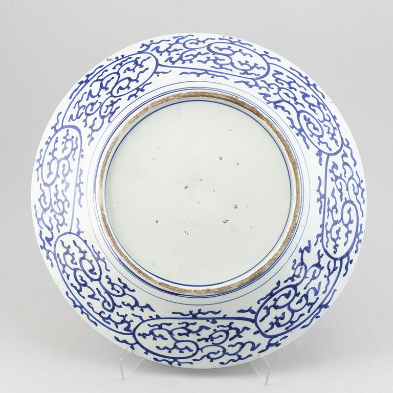 Skålfat, porslin, Japan, Meiji (1868-1912).