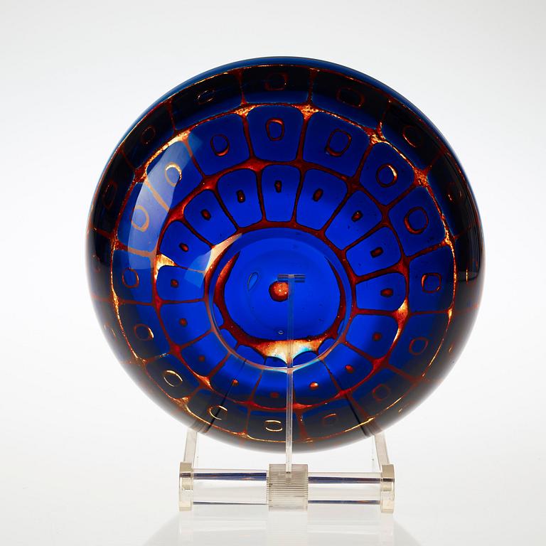 A Sven Palmqvist ravenna glass bowl, Orrefors 1970.