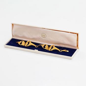 Helky Juvonen, Armband, 14K guld. Westerback, Helsingfors 1972.