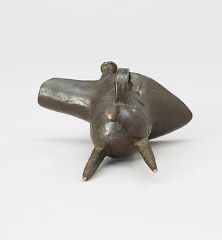 VINOFFERKÄRL, RÖKELSEKAR samt VAS, brons. Qingdynastin.