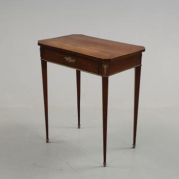 BORD, mahogny, sengustavianskt, omkring 1800-talets mitt.