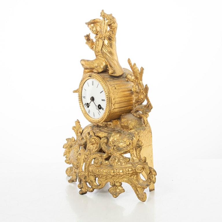 A mantel clock, France, around 1900.